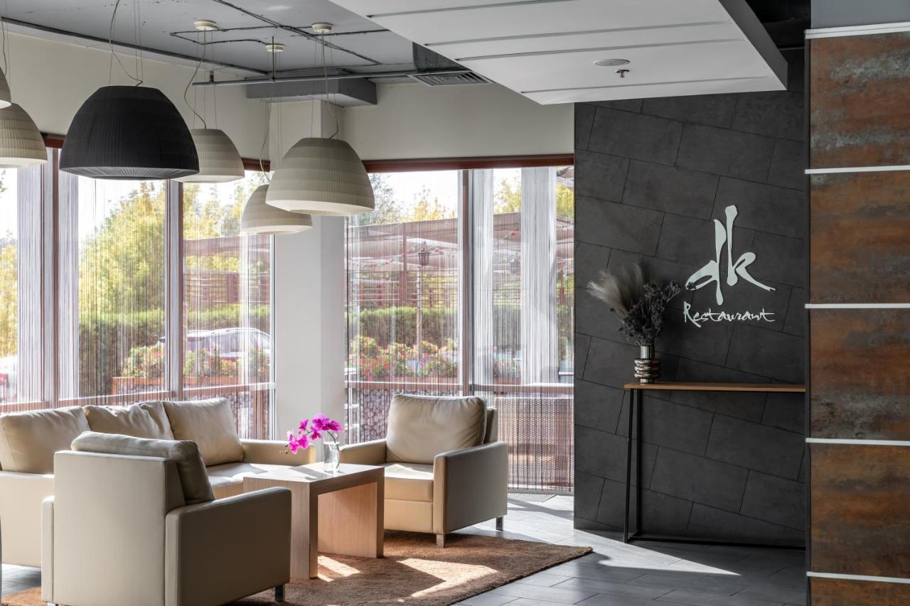 Ramada Encore Kiev Exterior foto