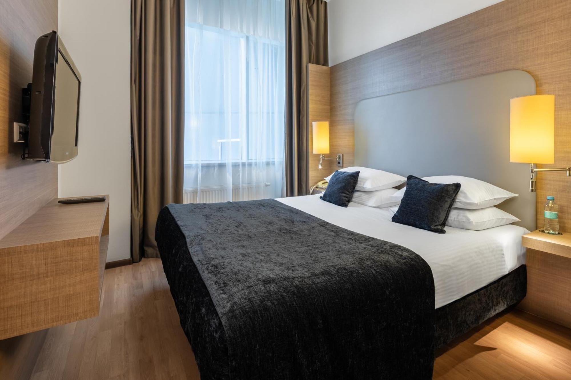 Ramada Encore Kiev Habitación foto