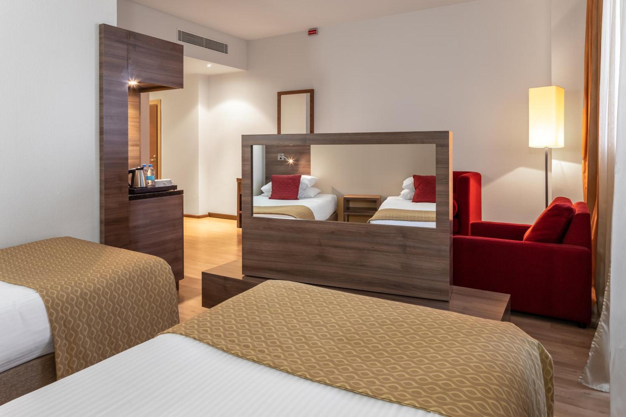 Ramada Encore Kiev Habitación foto